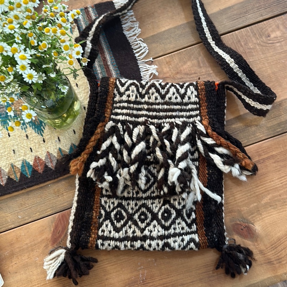 Vintage handmade Tarahumara Indian Bag Boho